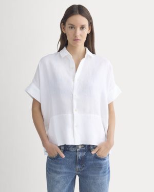 The Boxy Shirt in Linen | White