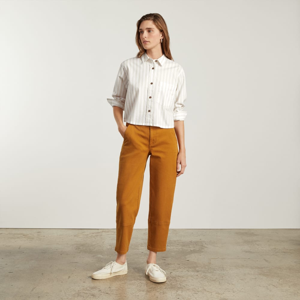 The Way-Short Shirt in Silky Cotton | Sand / White - Image 5