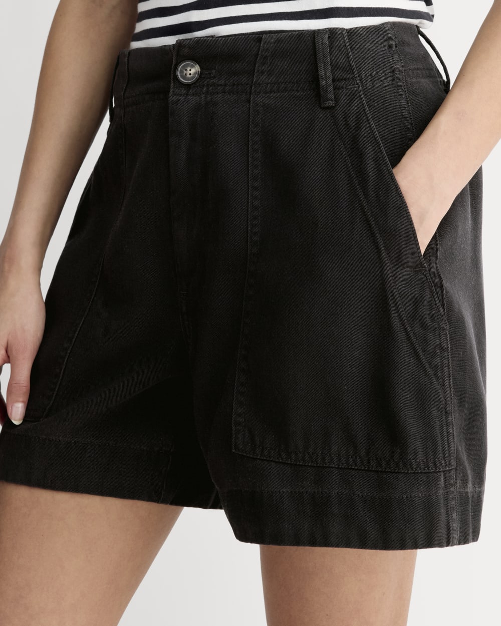 The Utility Short in Buttersoft | Black - Image 4