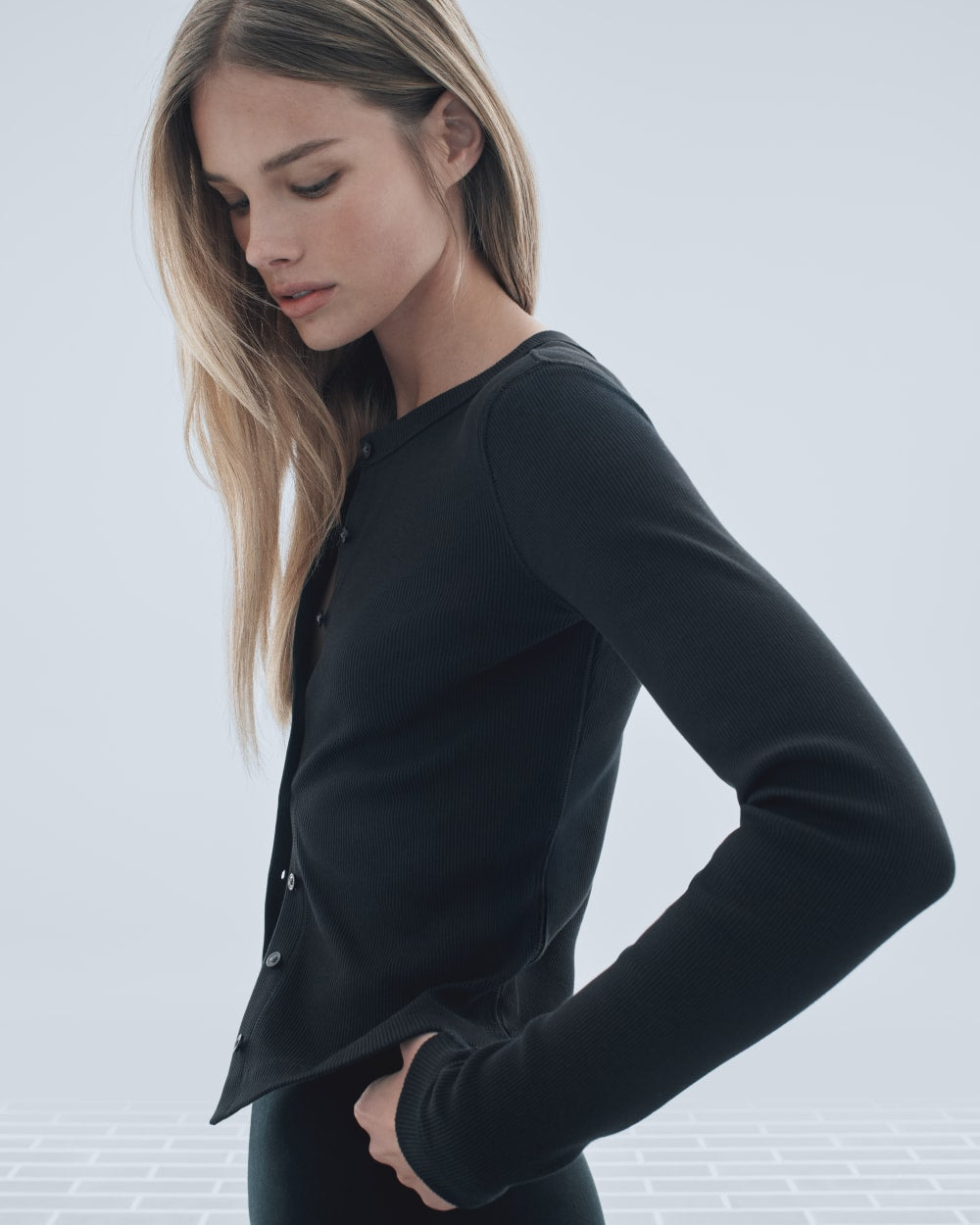 The Selfie Cardigan | Black - Image 7