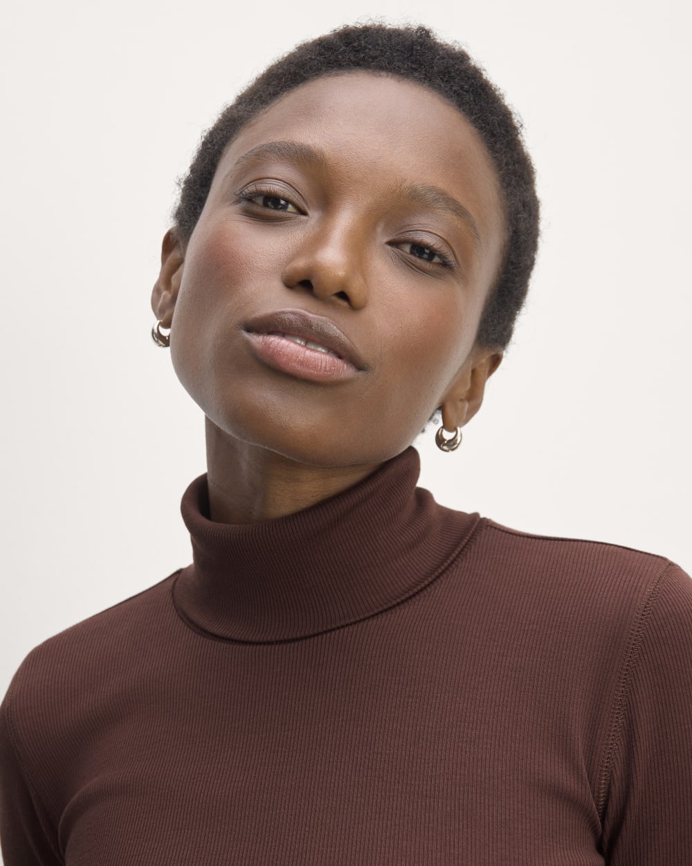 The Luxe Rib Turtleneck | Dark Mahogany - Image 3