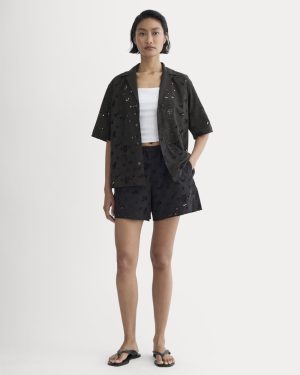 The Eyelet Pull-On Short | Black
