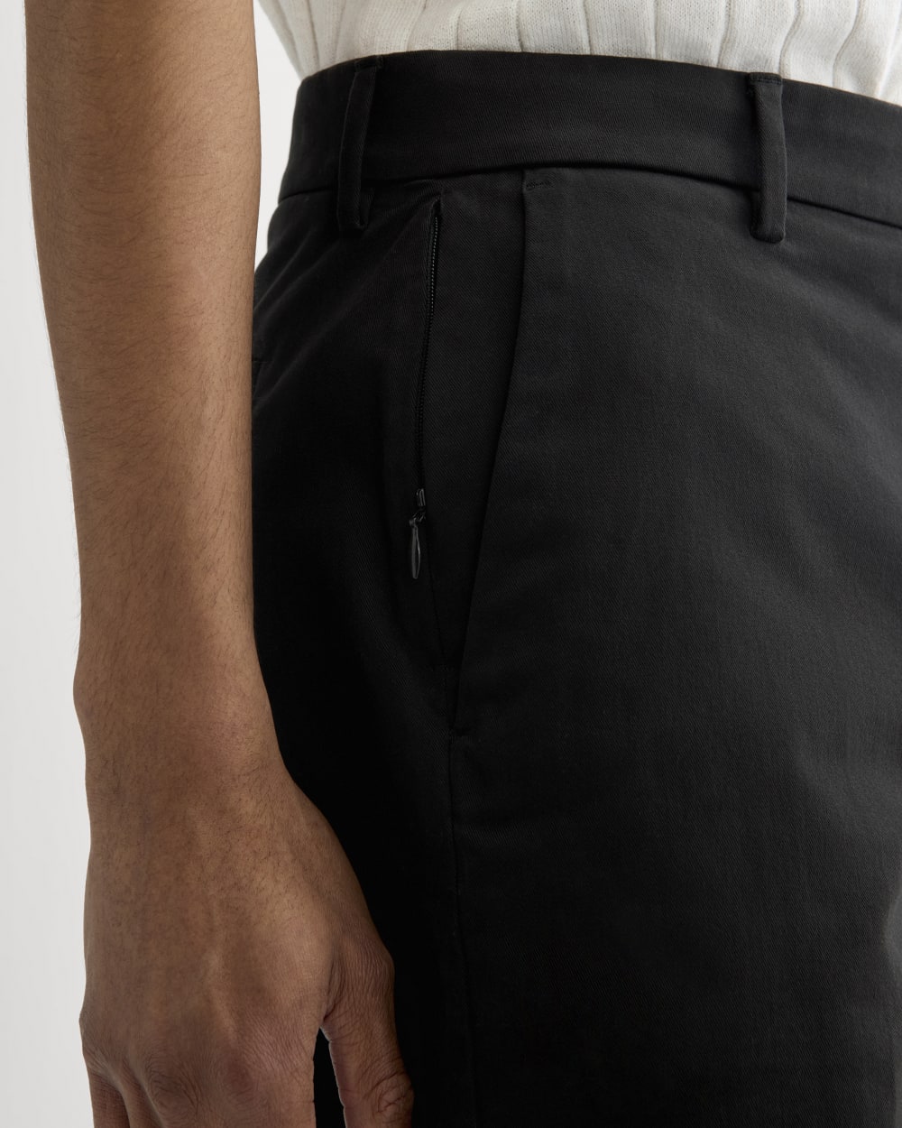 The 9 Transit Short | Black - Image 4